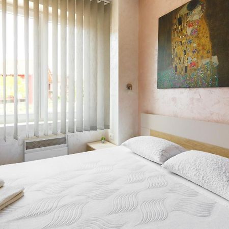 Apartments Nana Golubac Ngoại thất bức ảnh