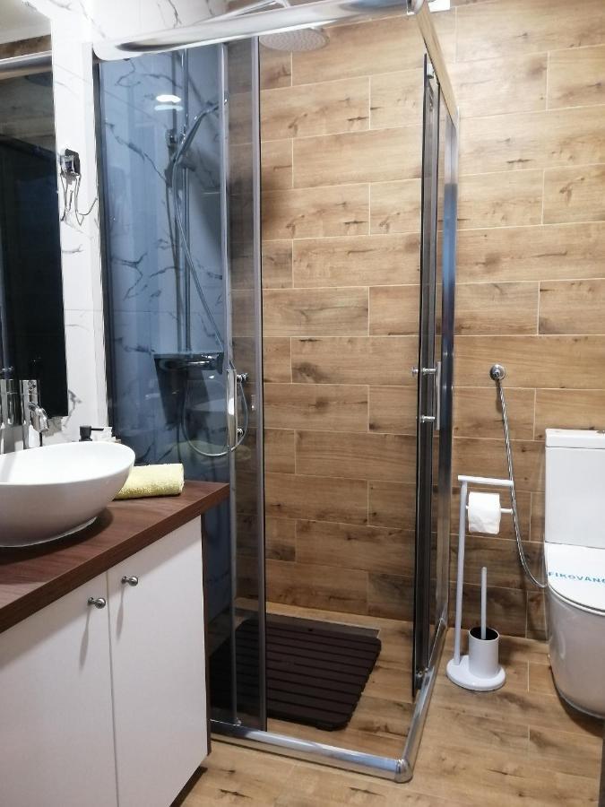 Apartments Nana Golubac Ngoại thất bức ảnh